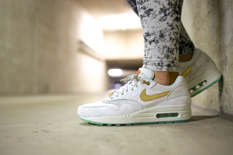 Wmns Air Max 1 YOTH