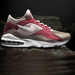 30.5. size? x Nike Air Max 93 „Metals Pack“ 