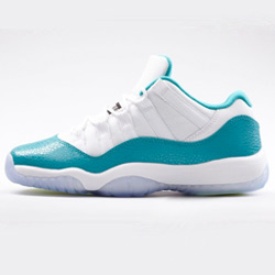 Air Jordan 11 Low Retro