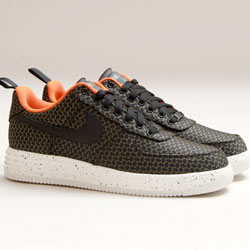 UNDEFEATED X NIKE LUNAR FORCE 1 SP PACK