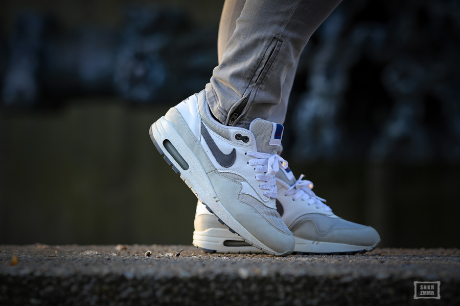 AM1 "Wings & Waffles"