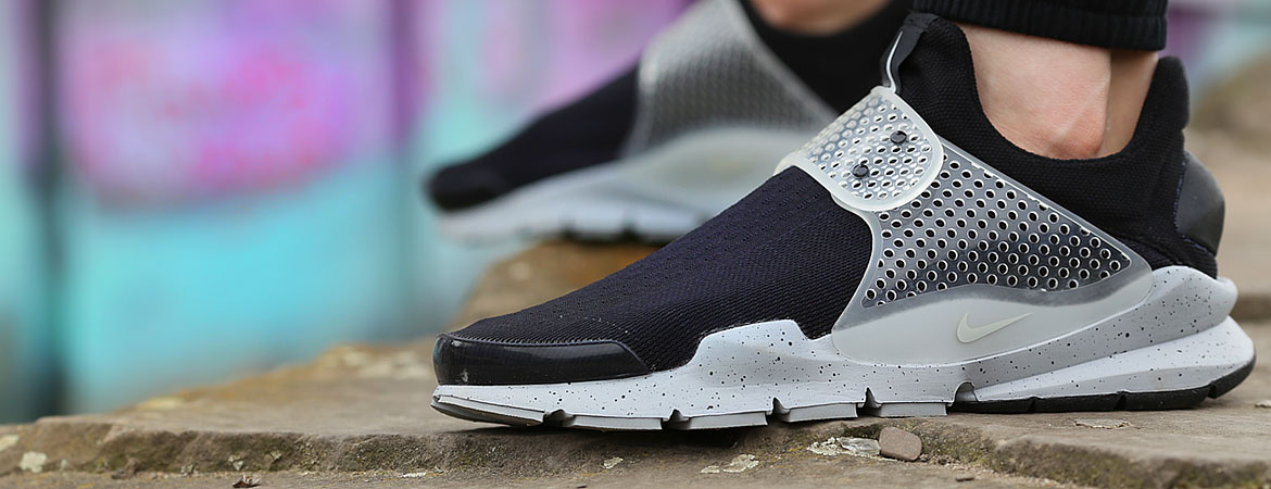 nike sock dart x fragment