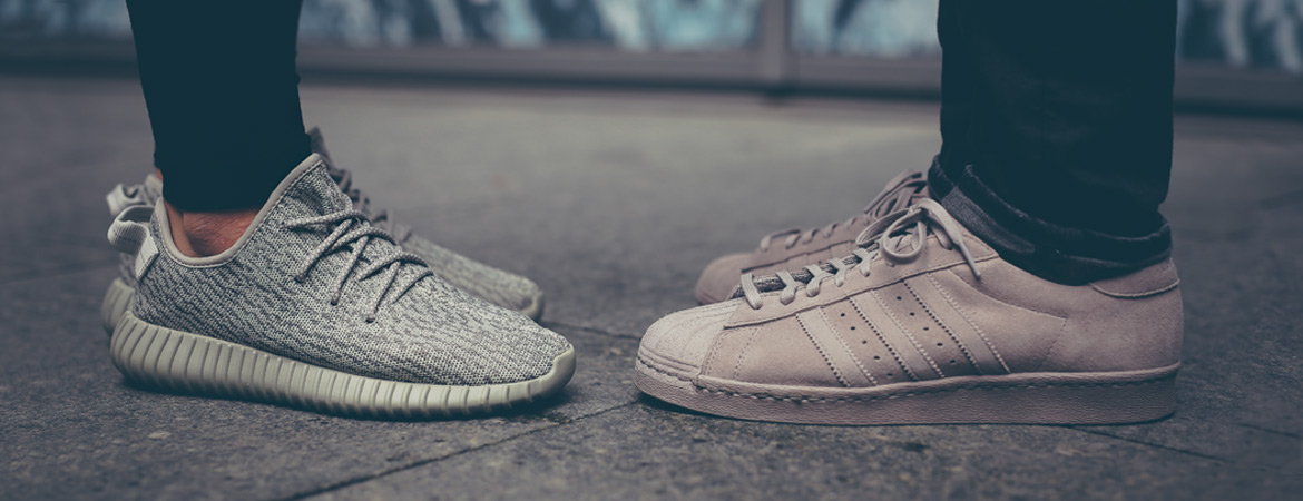 adidas-yeezy_moonwalkb