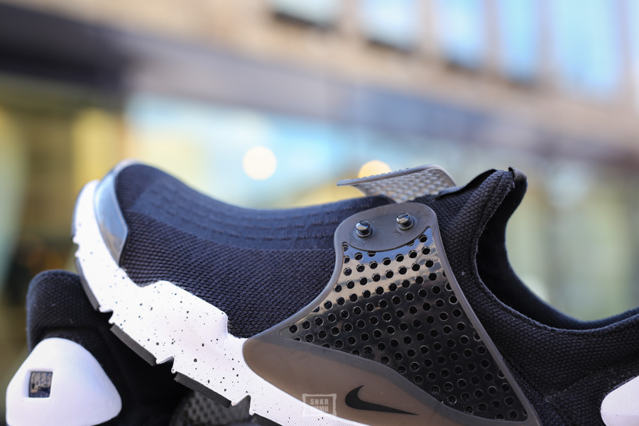 Sock Dart SE-12