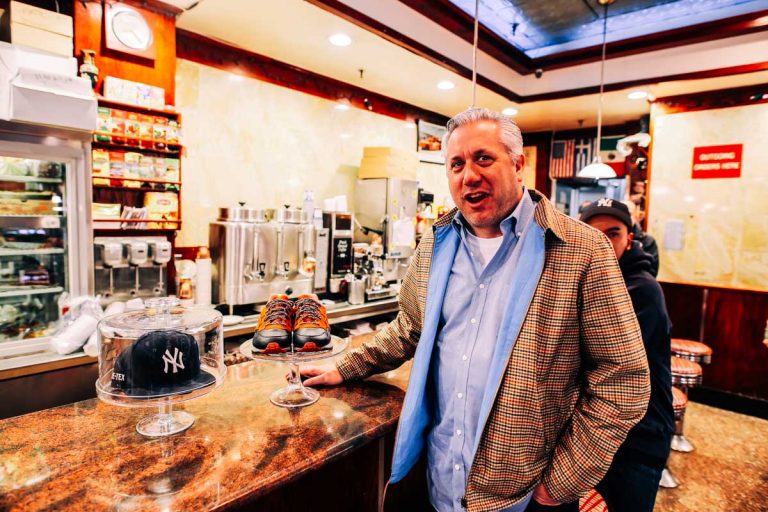 onitsuka tiger serrano on feet