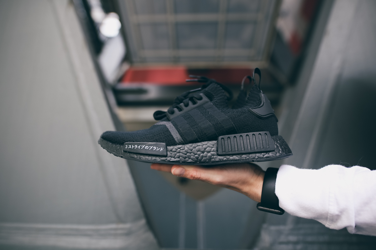 adidas nmd triple black kaufen