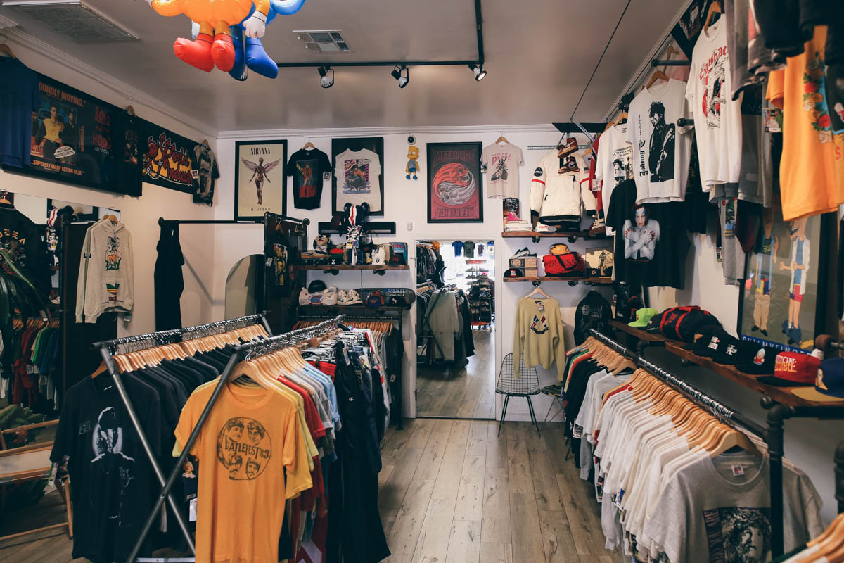 Los Angeles Store Guide-19