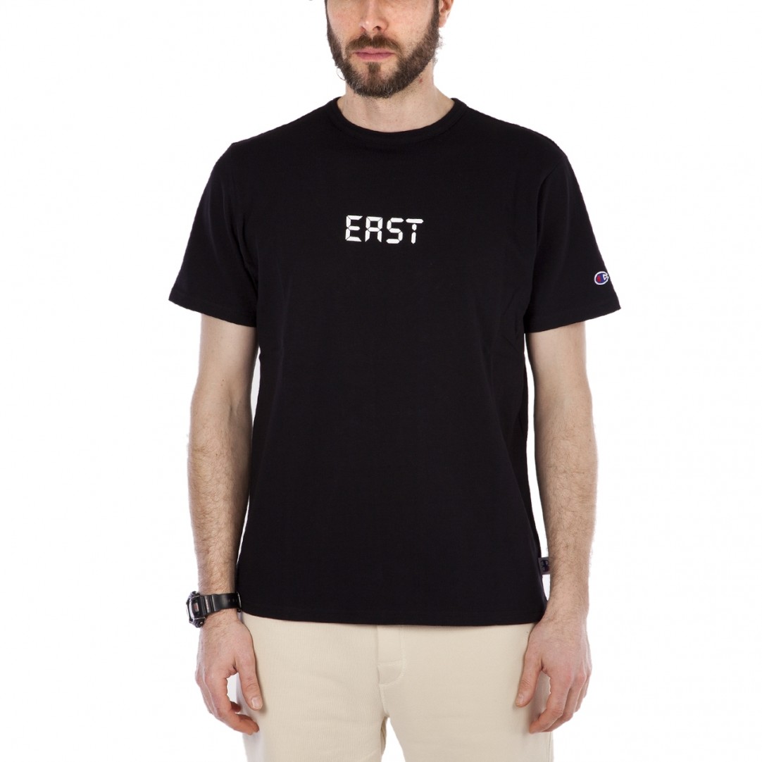 champion-x-beams-east-beams-tee-black-211621-kk001-1
