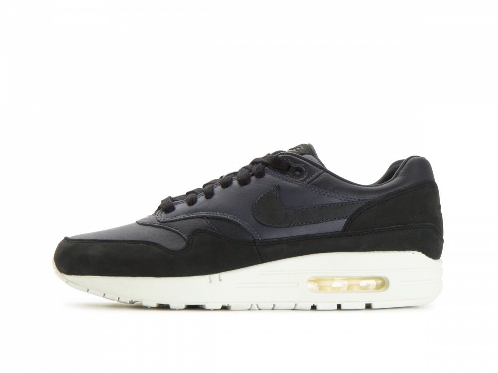 nike-nikelab-air-max-1-pinnacle-black-859554-004-1