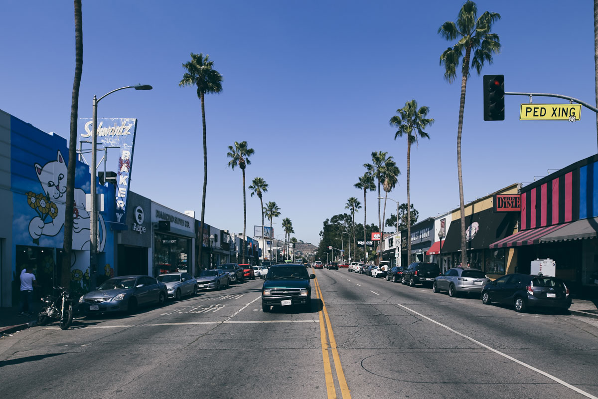 Los Angeles Store Guide-65