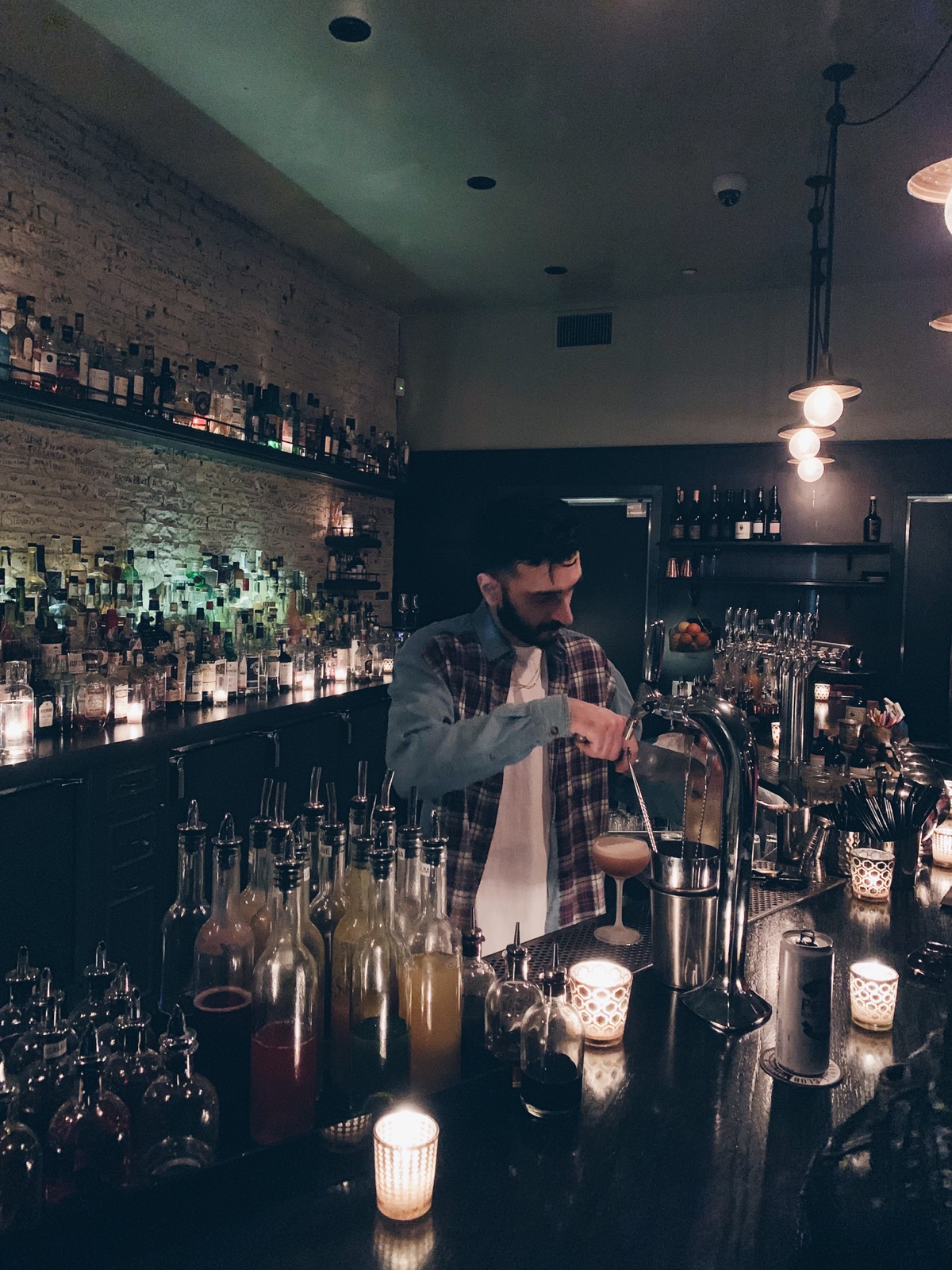 Los Angeles Bar Guide