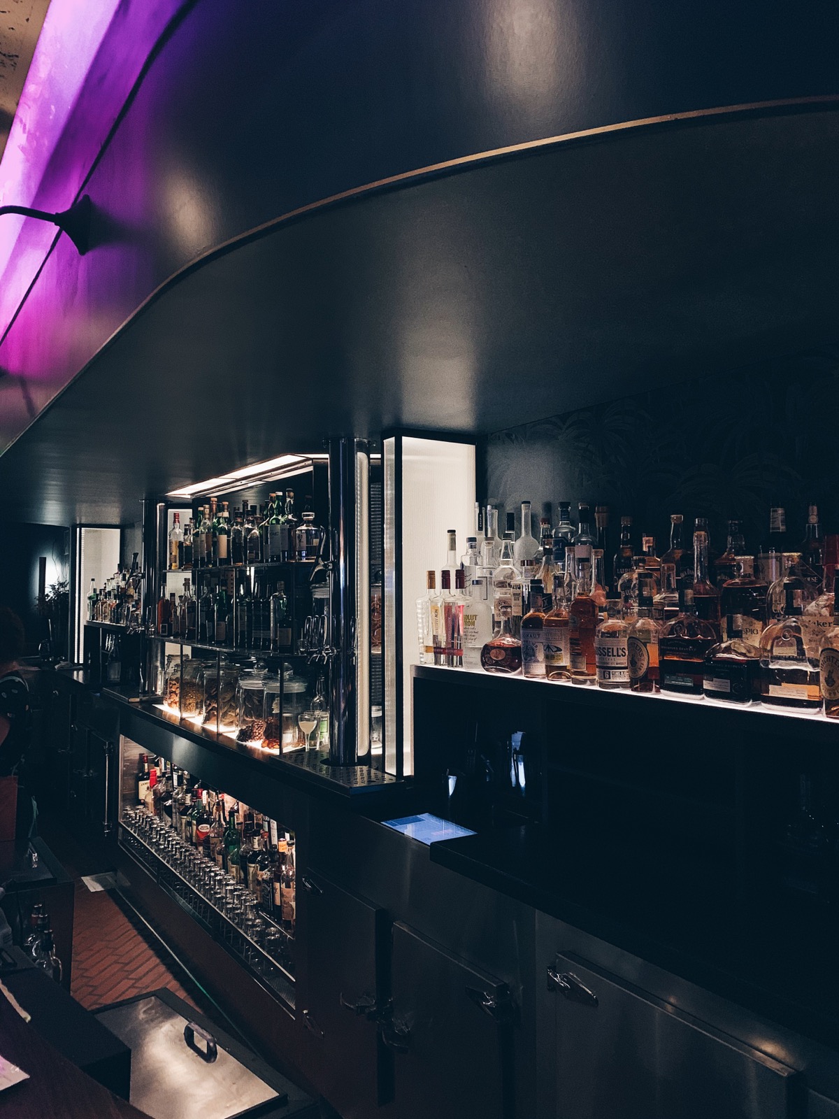 Los Angeles Bar Guide