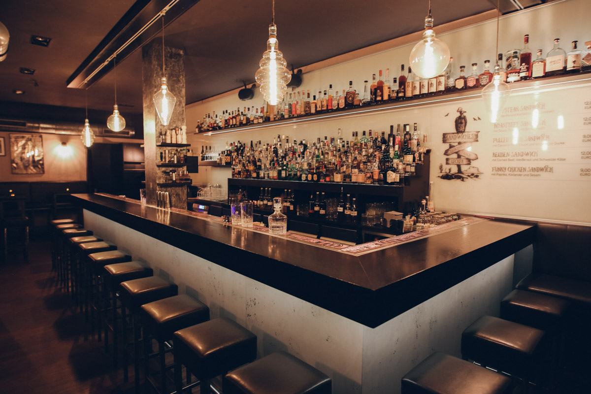 Bar Guide Cologne